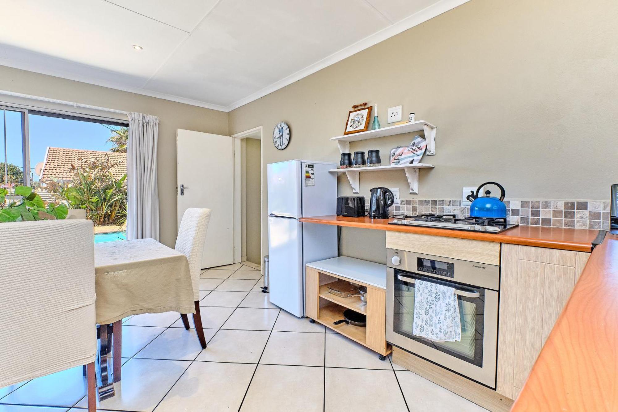 Large 1 Bedroom Cottage, 15 Min From Or Tambo Airport, With Backup Power And Water Germiston Exterior foto